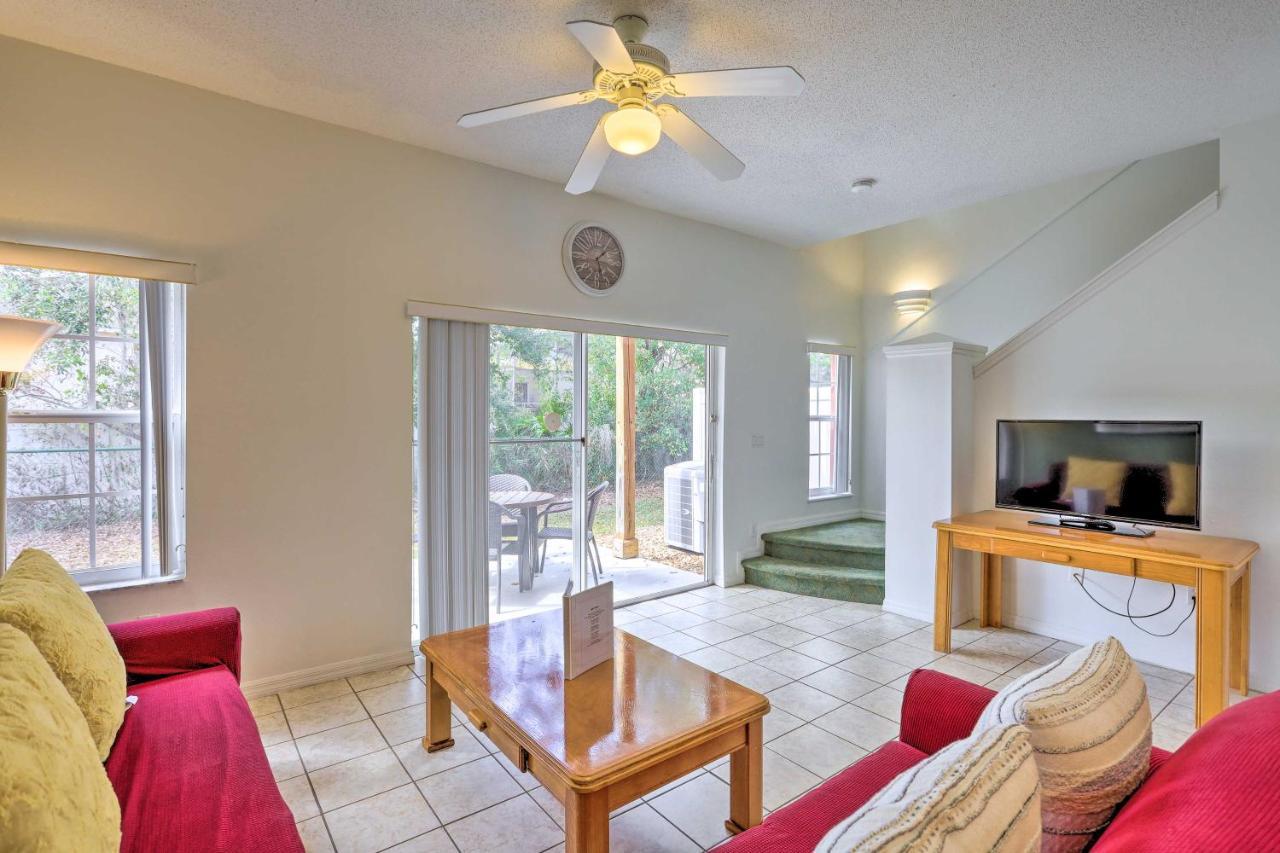 Cozy Townhome About 8 Mi To World! Hébergement de vacances *