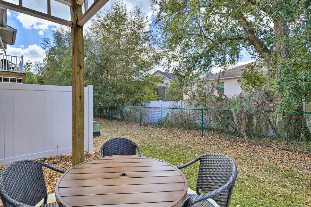 Cozy Townhome About 8 Mi To World! Hébergement de vacances